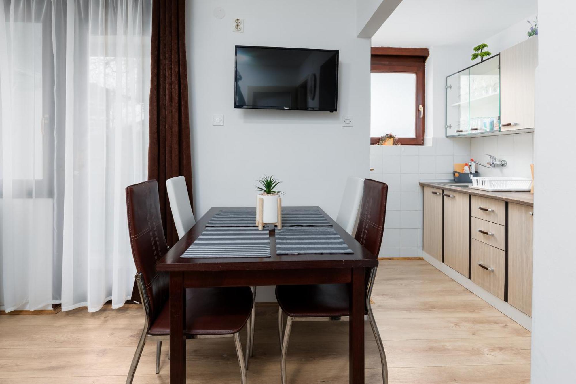 Apartmant Borna Слунь Екстер'єр фото